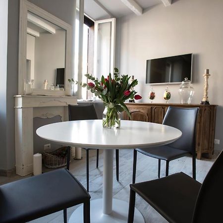 Trevi Luxury Maison Rzym Zewnętrze zdjęcie
